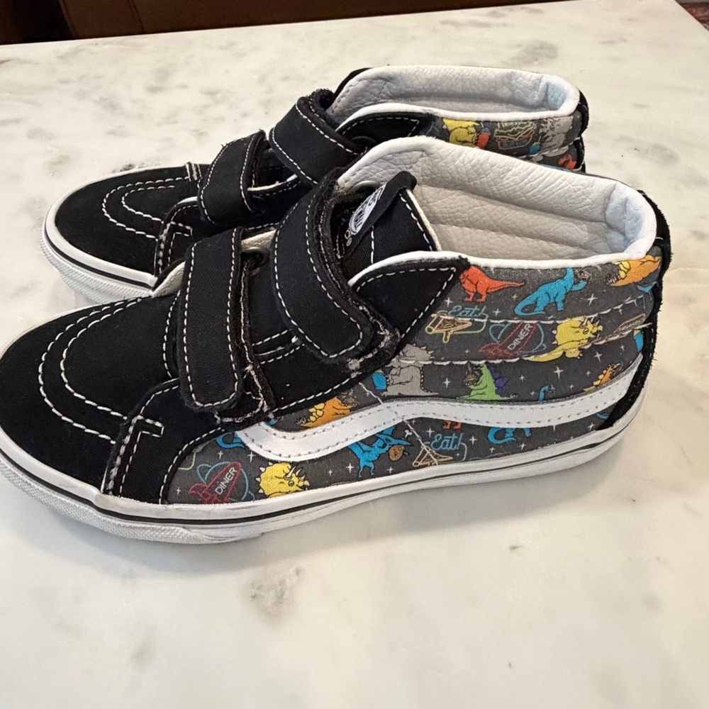 Vans Kids Dinosaur Print - High-Top Sneakers  Size: 2.5Y US Kids - Picture 2 of 7